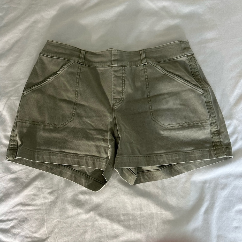 Twill shorts
